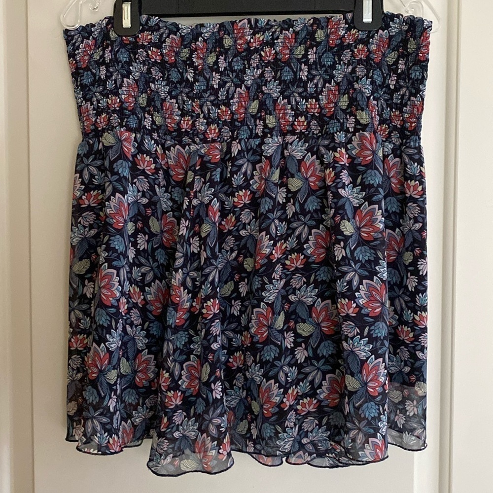 CAbi Dark Romantic Floral Mini Elastic Waist Smocked Floral Ditzy LARGE